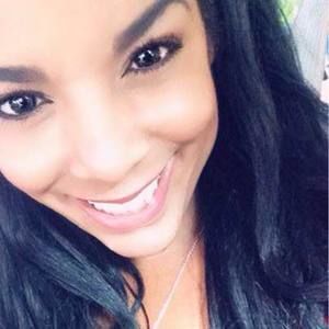 Meet your Posher, Monique